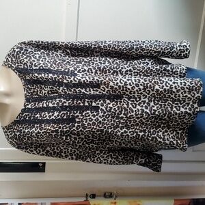 Chico’s Long Sleeve Leopard Print Top Size 3
